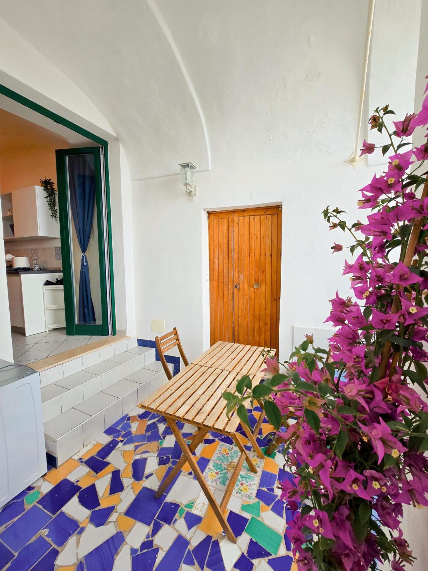 Raito Guest House - Amalfi Coast Vietri Eksteriør billede